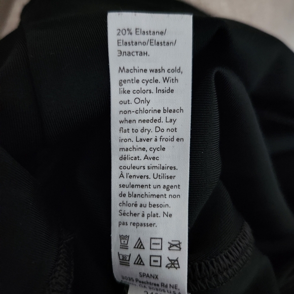 SPANX | Faux Leather High Waisted Leggings in Black - Size M Petite - Picture 8 of 8